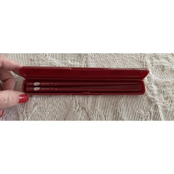Japanese Rabbit Blossoms Chopstick with Case Red 216-1 Girl - Picture 6 of 7
